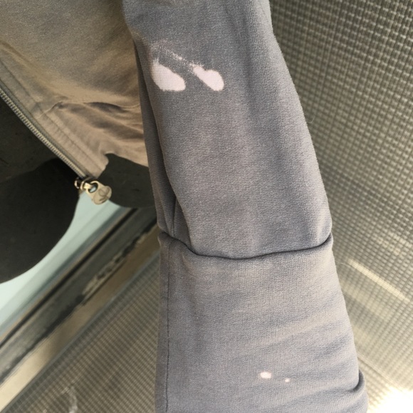 Grey MEC warmup jacket w small stain - Picture 5 of 6